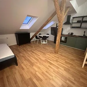 Hotel apartamentowy Zizkov Tower